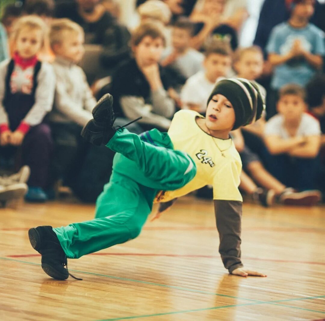 ЗАНЯТИЯ ПО БРЕЙК ДАНСУ 0 (0)